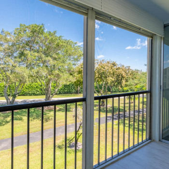 Just Listed | 6865 Huntington Lane #302