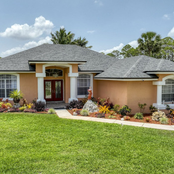 Just Listed | 17038 67th Court N