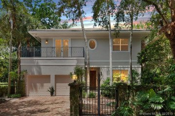 7830 SW 48th Ct