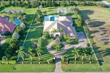 16875 Berkshire Ct