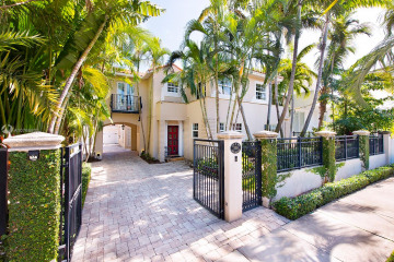 2059 N Bay Rd