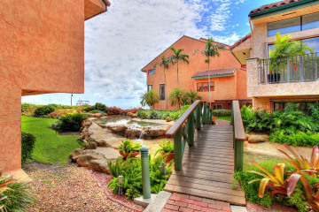 Home for Sale at 2000 S Bayshore Dr #10, Coconut Grove FL 33133