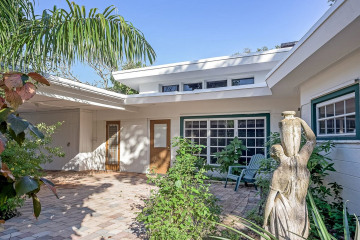 Home for Sale at 836 S.W 18 Ct, Fort Lauderdale FL 33315