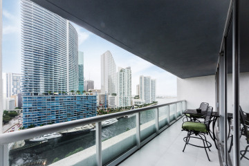 Home for Rent at 485 Brickell Ave #1603, Miami FL 33131