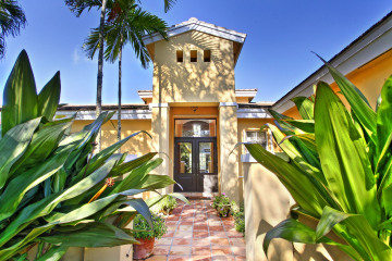 Home for Sale at 15040 SW 75 Ct, Palmetto Bay FL 33158