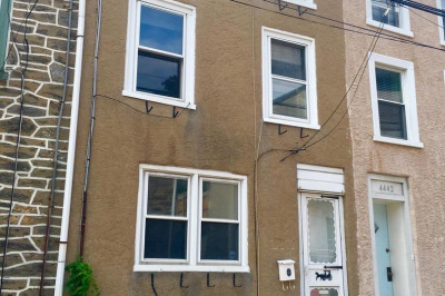 4440 Baker St