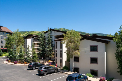 2286 Apres Ski Way