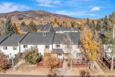 16 Sequoia Court