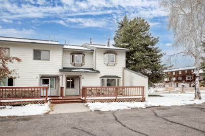 2 Cedar Court