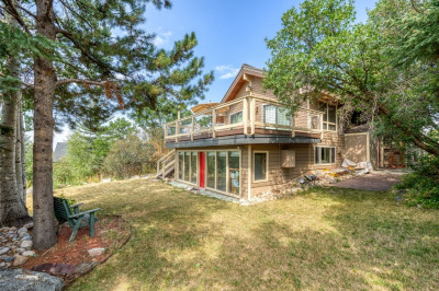 1805 Upper Huckleberry Lane