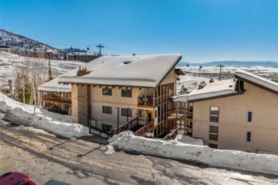 2215 Storm Meadows Drive