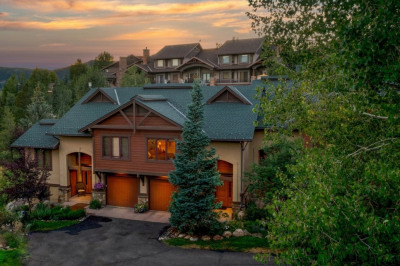 2755 Waterstone Lane