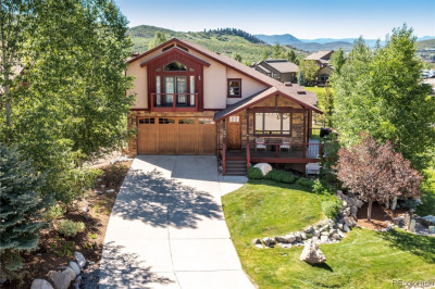 1095 Longview Circle