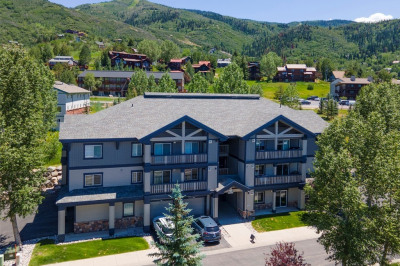 3325 Columbine Drive