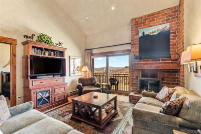 2420 Ski Trail Lane