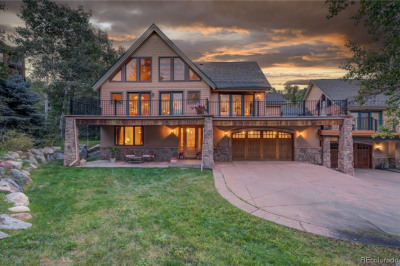 1722 Highland Way