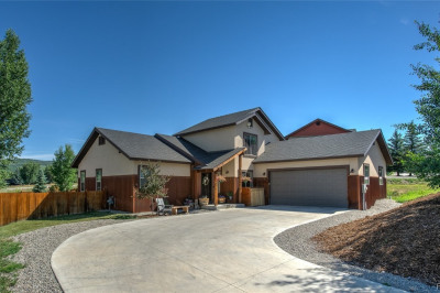 27382 Brandon Circle