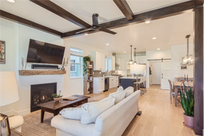 1881 Sunlight Drive