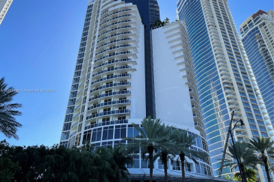 18001 Collins Ave #2912+Terrace 1