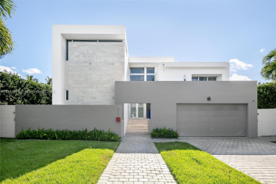 470 S Shore Dr 1