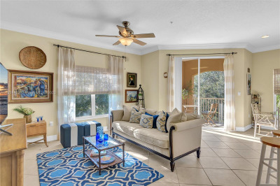 Spacious and bright all day long in the main and open living area. Decorator finishes, artwork with a coastal vibe.