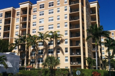 1801 N Flagler Dr #912 1