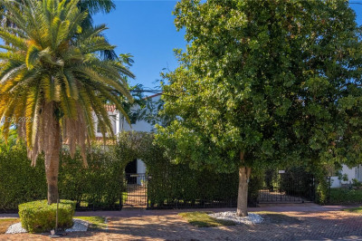 Welcome to Villa Mica on Lovely La Gorce Drive!