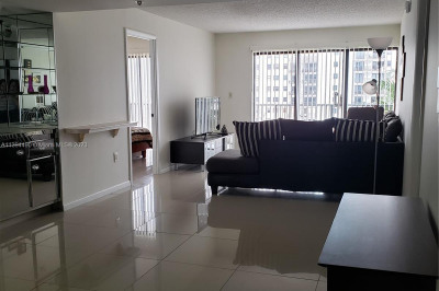 1201 S Ocean Dr #807S 1