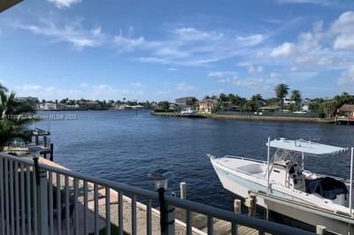 999 S Riverside Dr 1