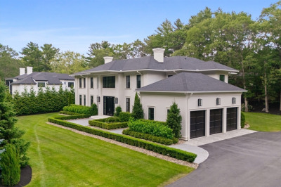 138 Woodland Road 1