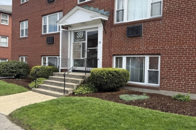 39 Carey Ave #6 1