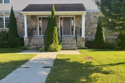 267 MontvAle Ave #A