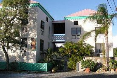 3ad-1 Cruz Bay Town 1