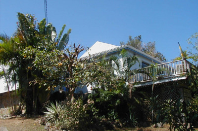 1-d Gift & Regenback 1