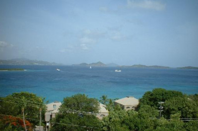 3-abb Cruz Bay Town 1