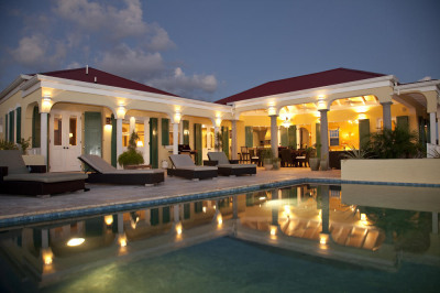 477 N Chocolate Hole 1