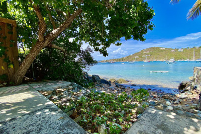 300-63 Chocolate Hole 1