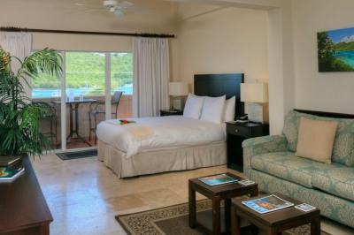 86-3 Cruz Bay Town 1