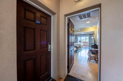 86-3, 86-4 Cruz Bay Town 1