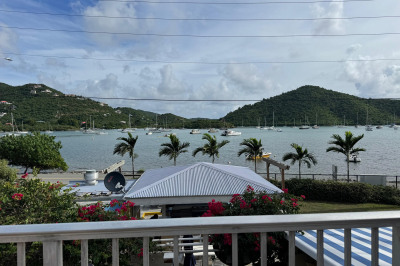 13a/ Apt A Carolina 1