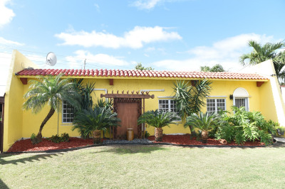 643 Strawberry Hill Qu 1