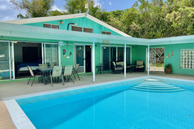 13-i Constitution Hill Co 1