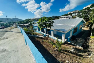 148-215 Anna's Retreat New 1