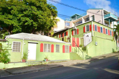 7ab/2 Queen Cross Ch 1