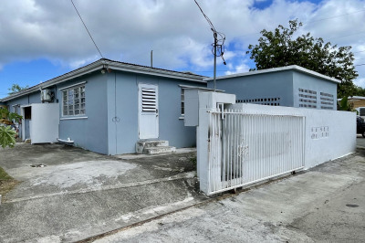 348b Strawberry Hill Ki 1