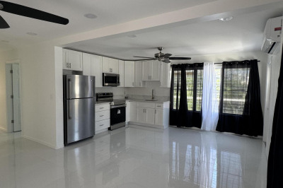 394-326 U Anna's Retreat New 1