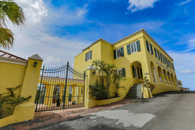 58 Hill St Christiansted Ch 1