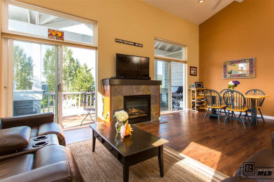 777 Mountain Vista Cir