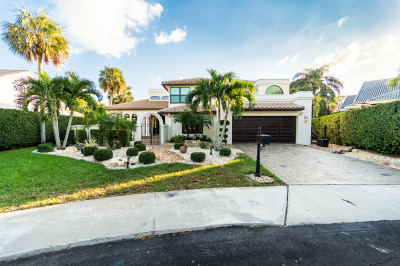 2230 SW 16th Place
