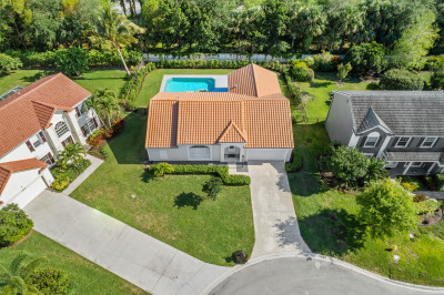 Gardens Hunt Club Palm Beach Gardens | Echo Fine Properties